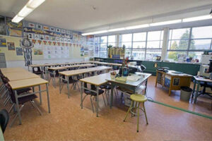 Burnaby-North-Secondary-Classroom-732x488