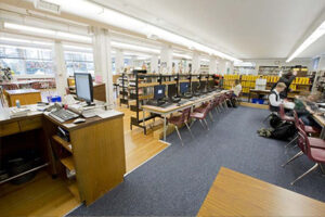 Cariboo-Hill-Secondary-Computers-732x488